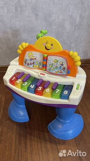 Развивающий столик fisher price
