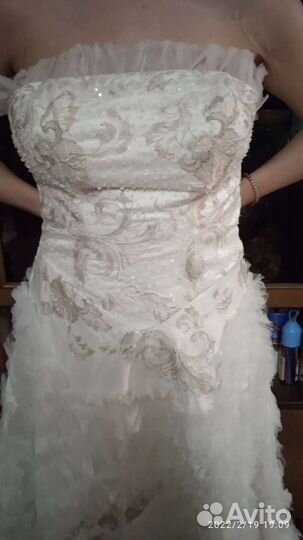 Свадебное платье