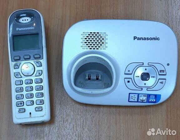 Беспроводной телефон Panasonic