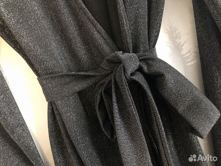 Платье вечернее