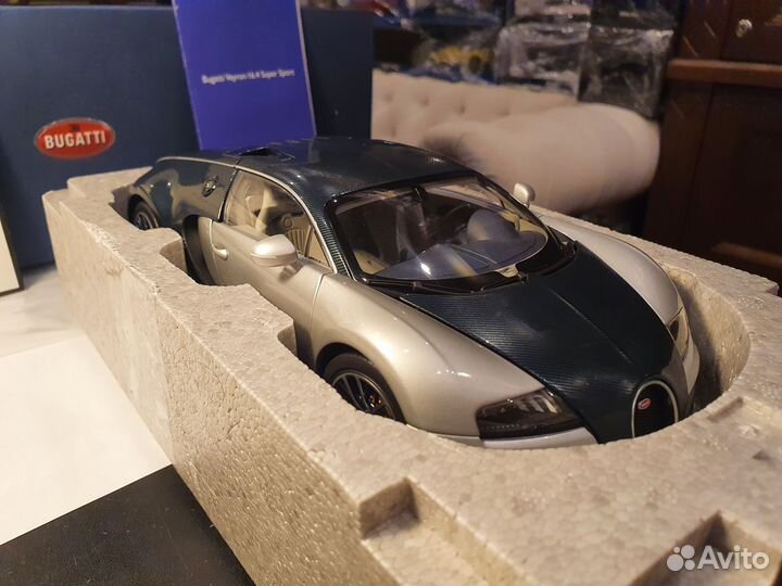 1:18 Autoart Bugatti Veyron SuperSport Blue/Silver