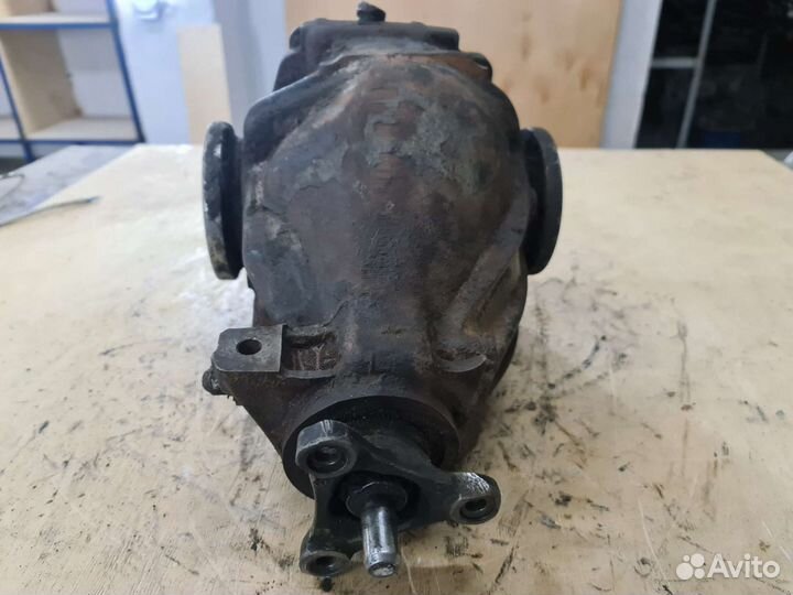 Редуктор 3.27 с ABS Mercedes W124