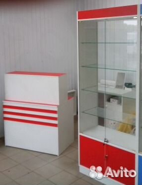 Витрины и ресепшн новые