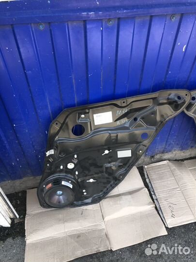 Стеклоподъемник задний Мерседес Ml w164 Gl164