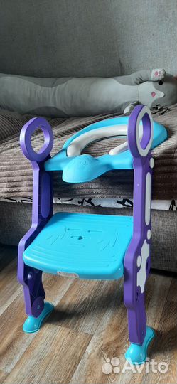 Стул стульчак со ступенькой