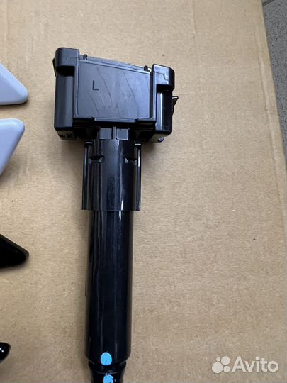 Омыватель фары Camry v75 правый левый