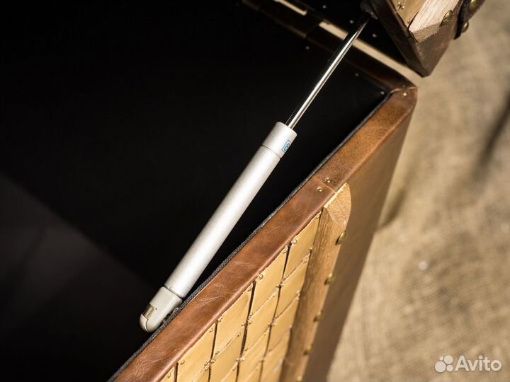 Дизайнерский сундук