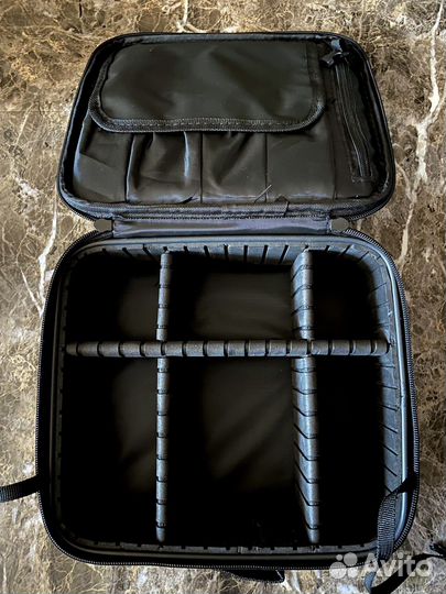 Щетка-фен и аппарат для педикюра