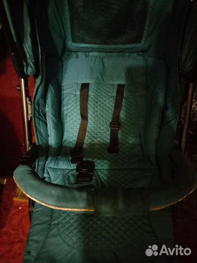 Прогулочная коляска