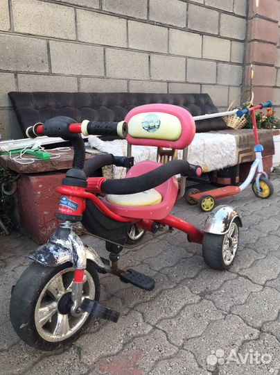 Детский трехколесный велосипед и самокат