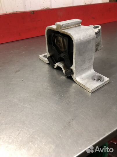 Подушка двигателя LADA vesta