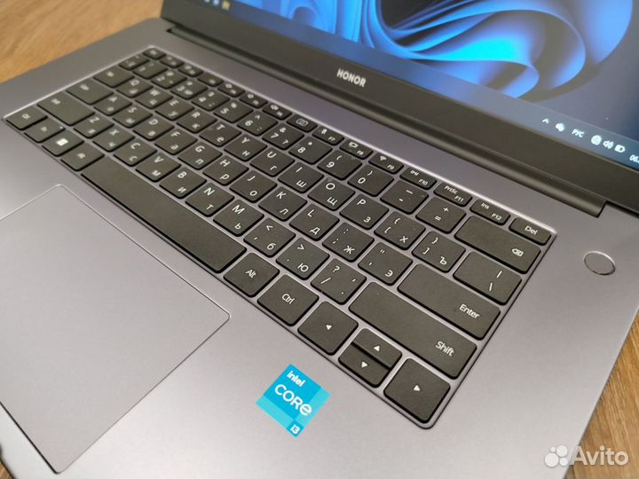 Ультрабук Honor MagicBook X 15 на i3-11