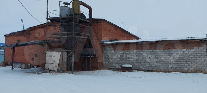 Здание, 730 м²