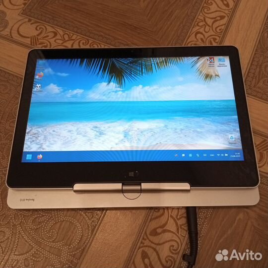 HP Eltebook Revolve 810 G2