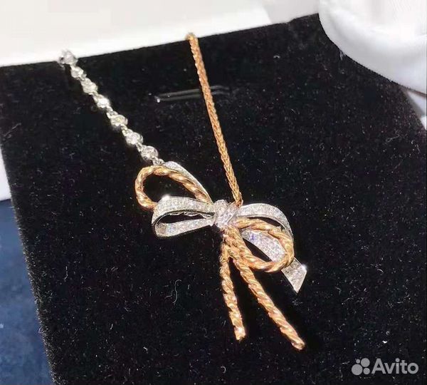 Chaumet подвеска из золота 0.69ct