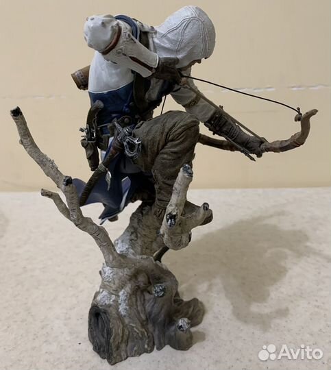 Коллекционная фигурку Assassin Creed