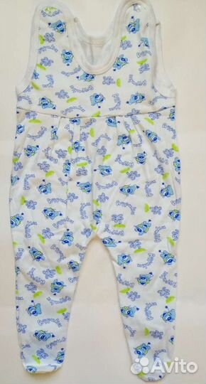 Чепчик, ползунки, кофточка для малышей