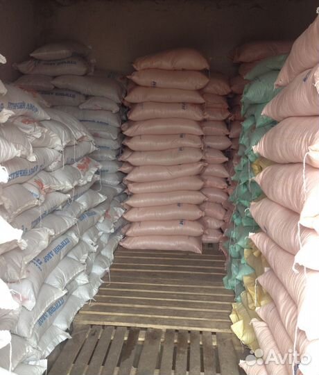 Комбикорм, зерно, отруби и другое с доставкой