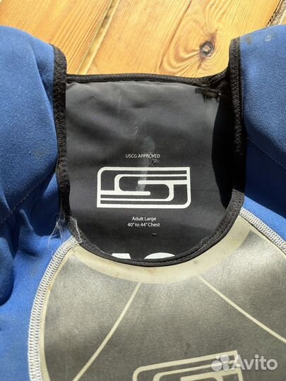 Спасательный жилет slippery Размер L