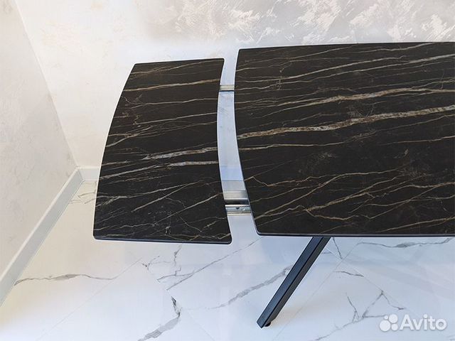 Кухонный стол керамический под черный мрамор