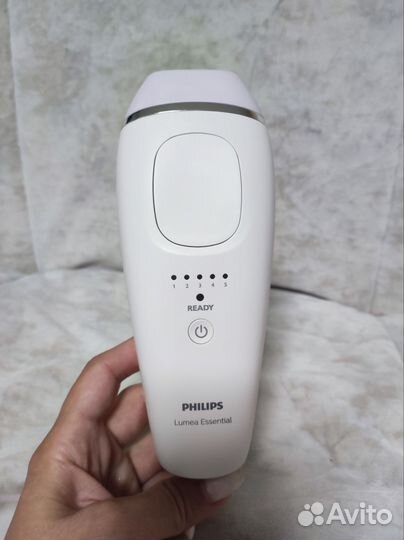 Фотоэпилятор Philips Lumea Essential