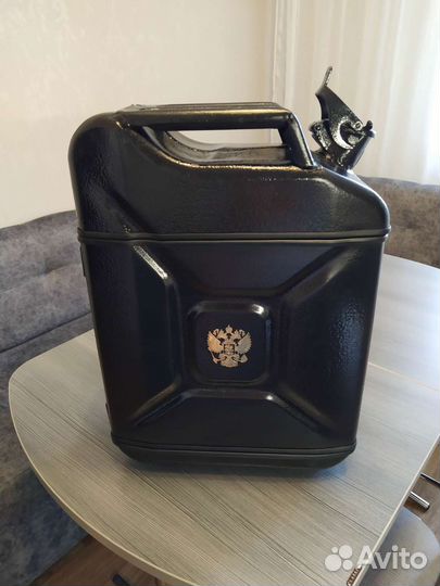 Мини бар из канистры