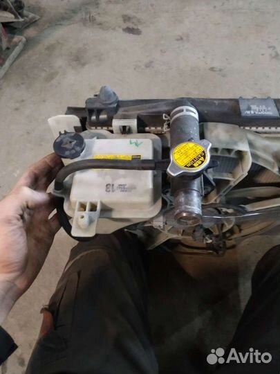 Радиатор toyota yaris