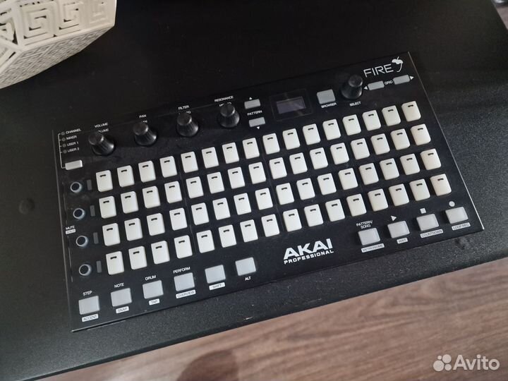 Midi клавиатура akai fire