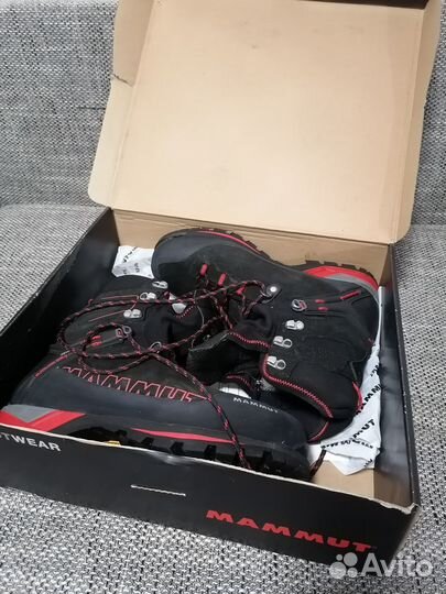 Трекинговые ботинки 42 Mammut