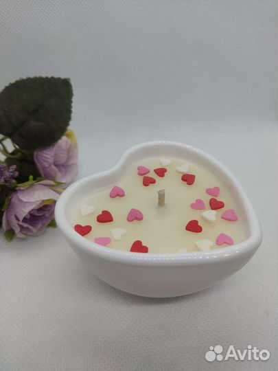 Свеча с соевым воском в форме сердца