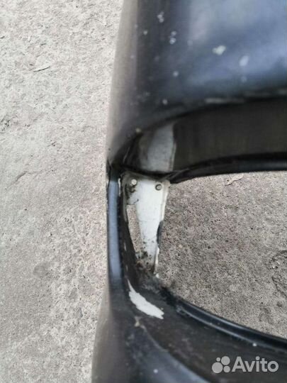 Продам бампер передний Toyota chaser