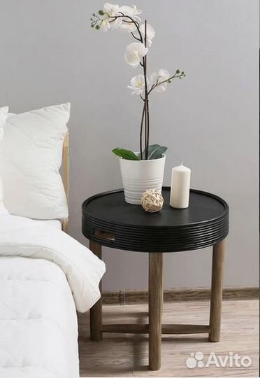 Деревянный столик новый Coincasa