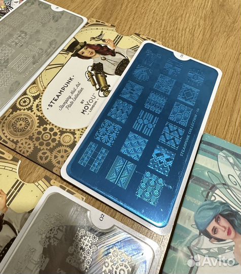 Плитки для стемпинга, маникюр