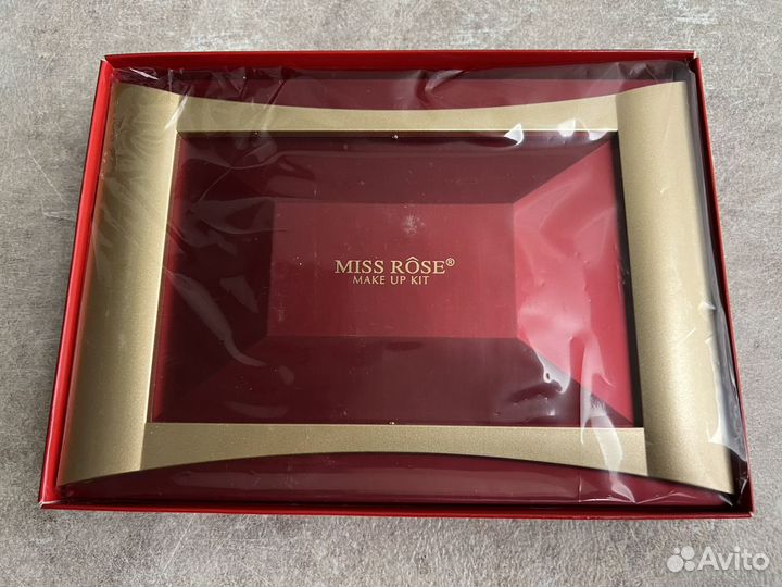 Косметический набор Miss Rose