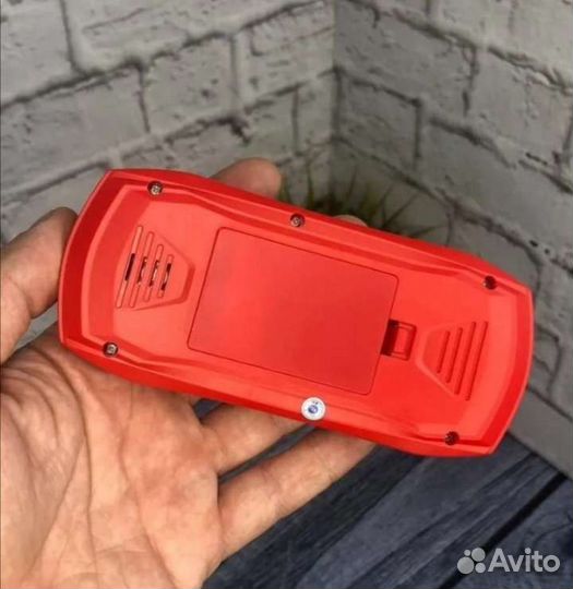 Портативная игровая приставка новая