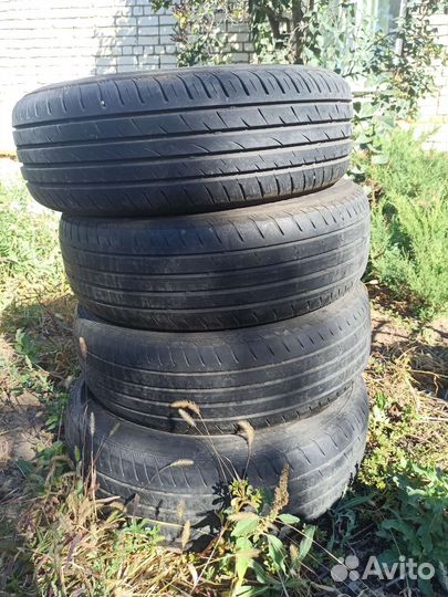 Nexen N'Fera SU4 185/65 R15