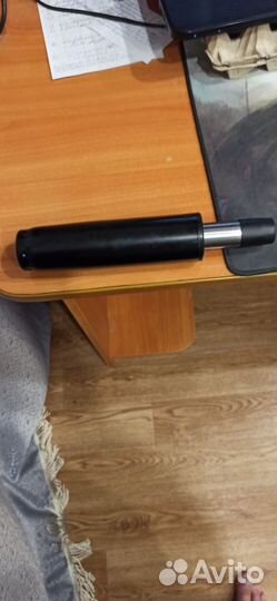 Газлифт для офисного кресла