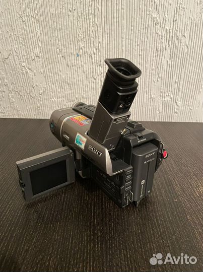 Видеокамера sony