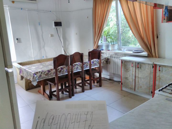 Комната 20 м² в 3-к., 1/1 эт.