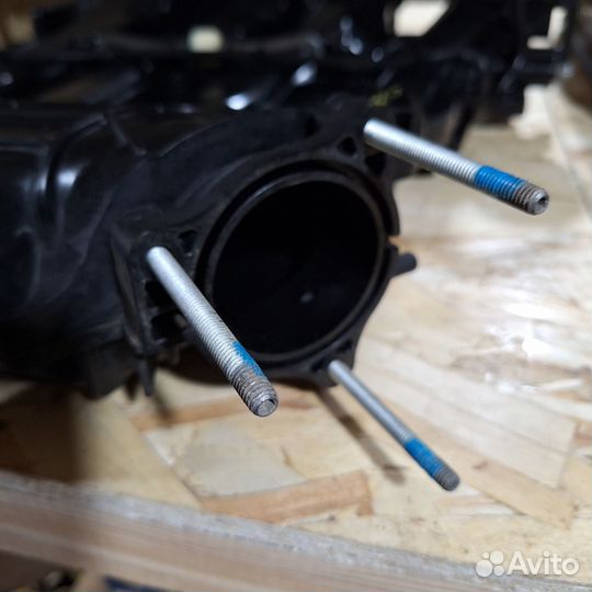 Впускной коллектор 21127 ваз