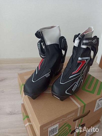 Лыжные ботинки Spine concept skate