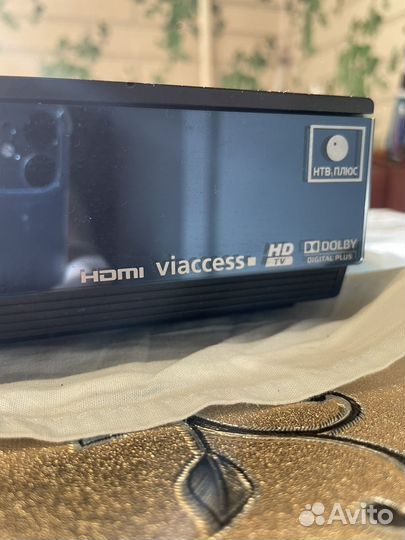 Спутниковый ресивер Humax vhdr-3000S