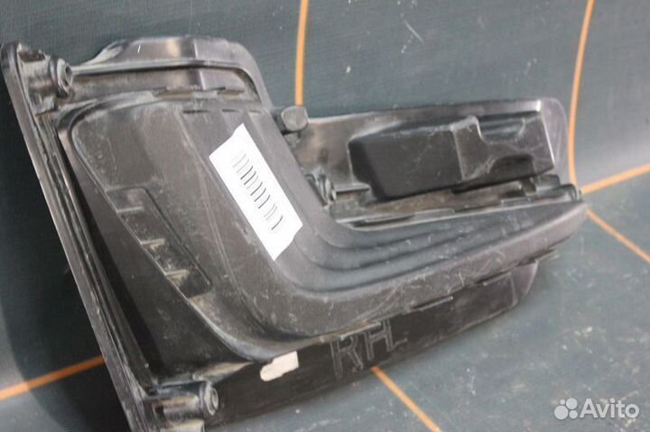 Заглушка фары противотуманной правая - Kia Rio 3