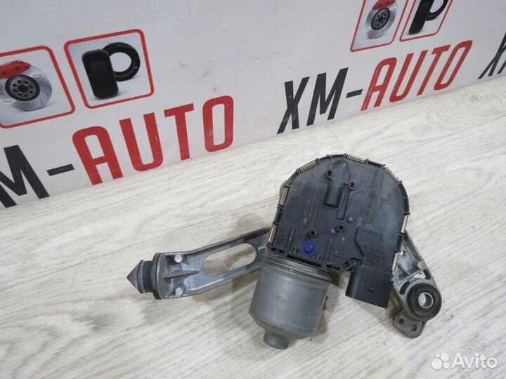 Мотор стеклоочистителя передний Ford Focus 3