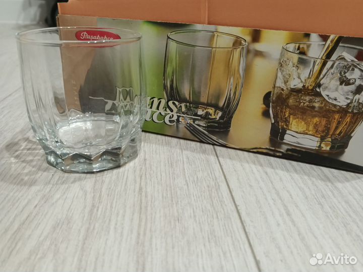 Набор стаканов