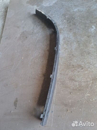 Молдинг переднего бампера BMW E65