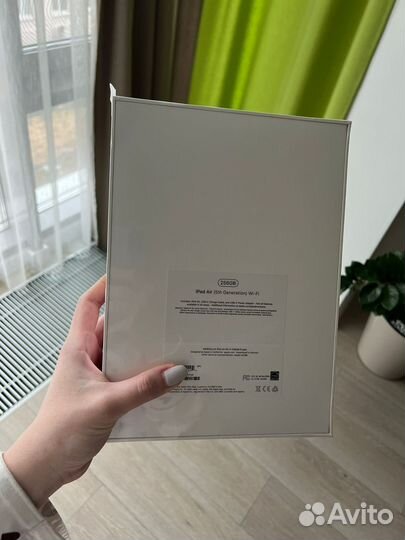 Планшет Apple iPad Air 2022 256GB Wi-Fi Purple