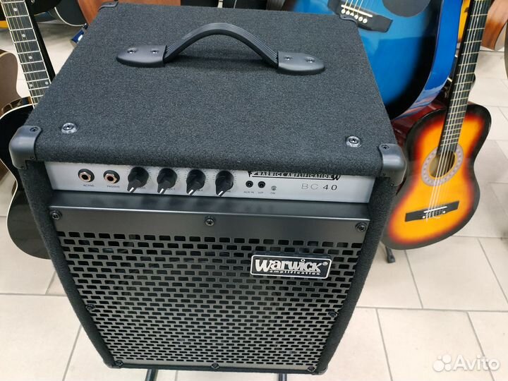 Комбоусилитель для баса Warwick