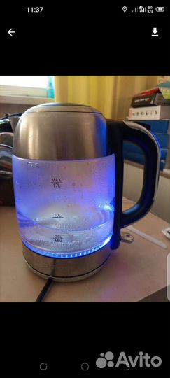 Чайник электрический Polaris