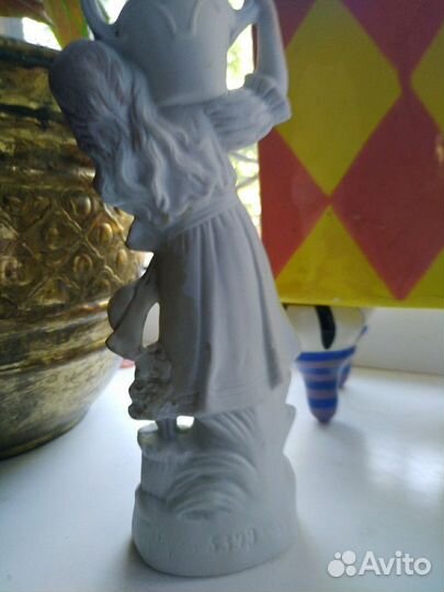 Статуэтка антикварная